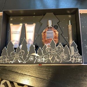 Flowerbomb gift set